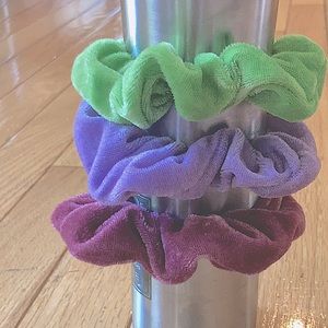3 pack (lavender, magenta, green)velvet scrunchies